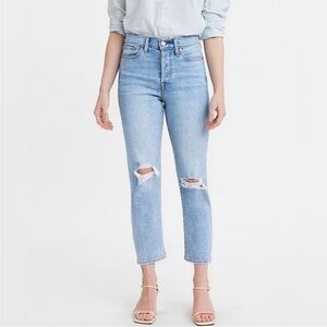 Levi's® Wedgie Destructed Straight Jeans NWT Light Wash